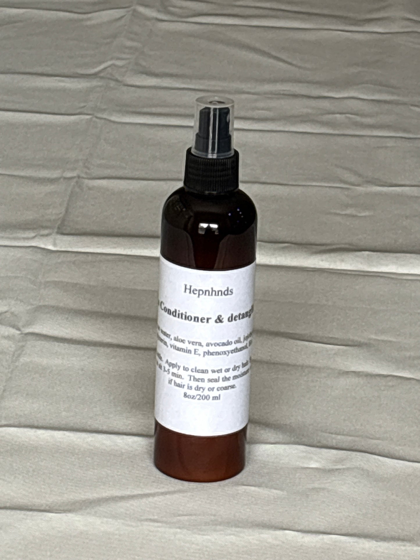Leave-in conditioner/detangling spray